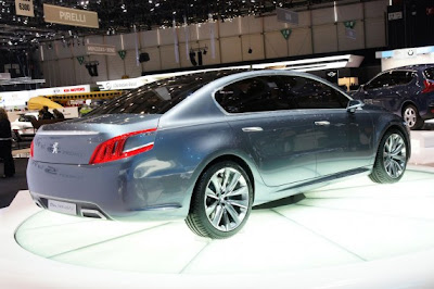 5 by Peugeot 5 by Peugeot-01.jpg