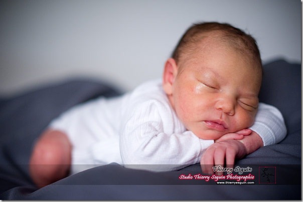 Bienvenue A Bebe Aby Agee D Une Semaine Thierry Seguin Photographie