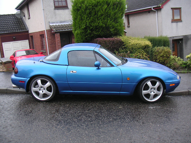 [Image: Mazda%20MX5%20%2883%29.JPG]