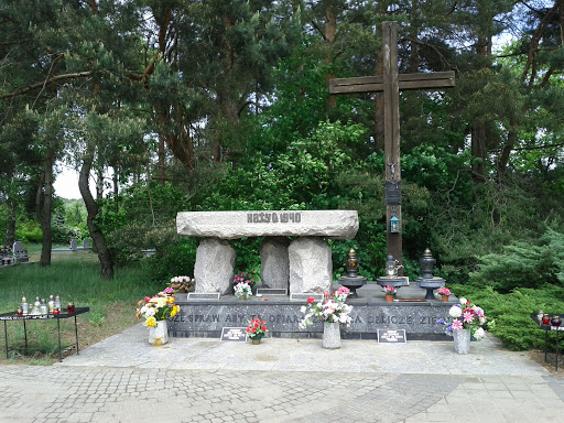 Pomnik Katynia 1940