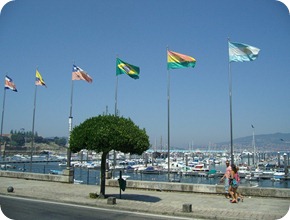 Bandeiras próximas a Marina