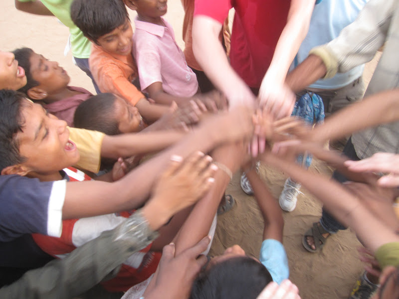 Alex Budak - volunteering in India