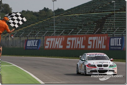 20.09.2009 Imola, Italy, Alessandro Zanardi (ITA), BMW Team Italy-Spain, BMW 320si  - WTCC, Italy, Imola, Rd. 19-20 - www.xpb.cc, EMail: info@xpb.cc - copy of publication required for printed pictures. Every used picture is fee-liable. © Copyright: xpb.cc