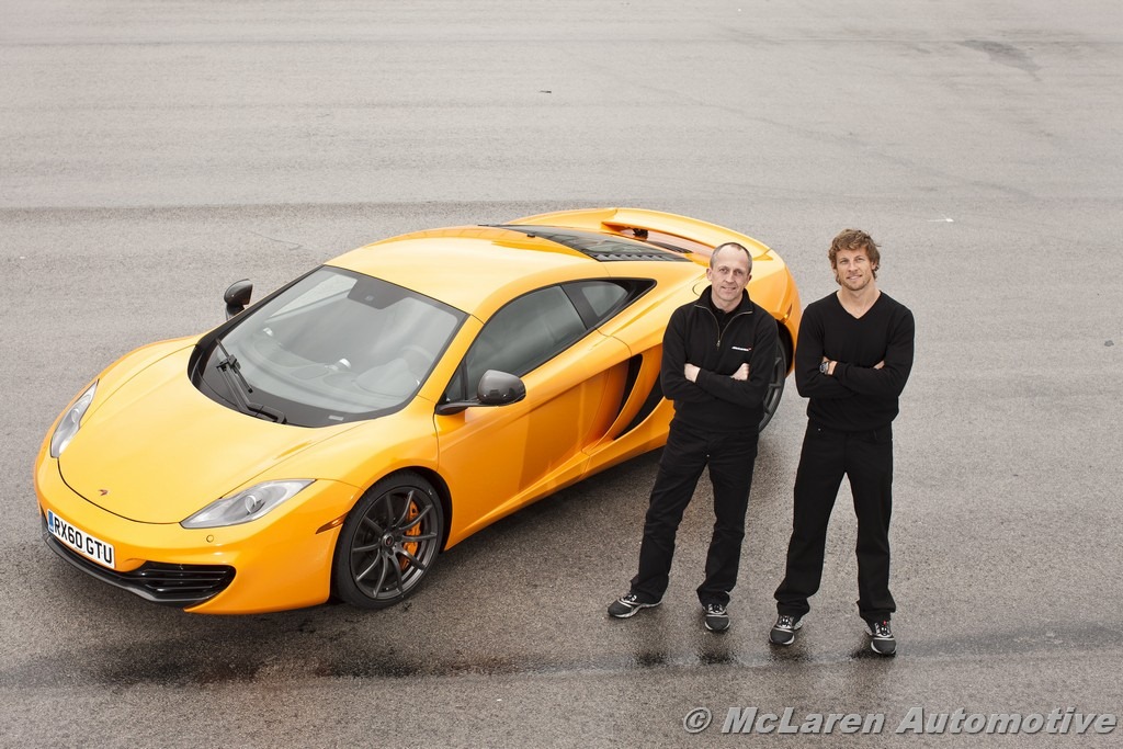 [11_Portimao_MP4-12C_Button[3].jpg]