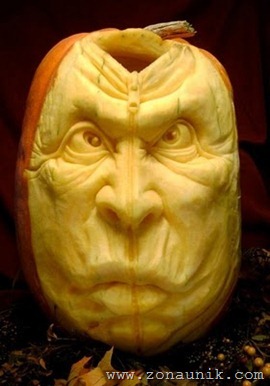 carving-pumpkins-02