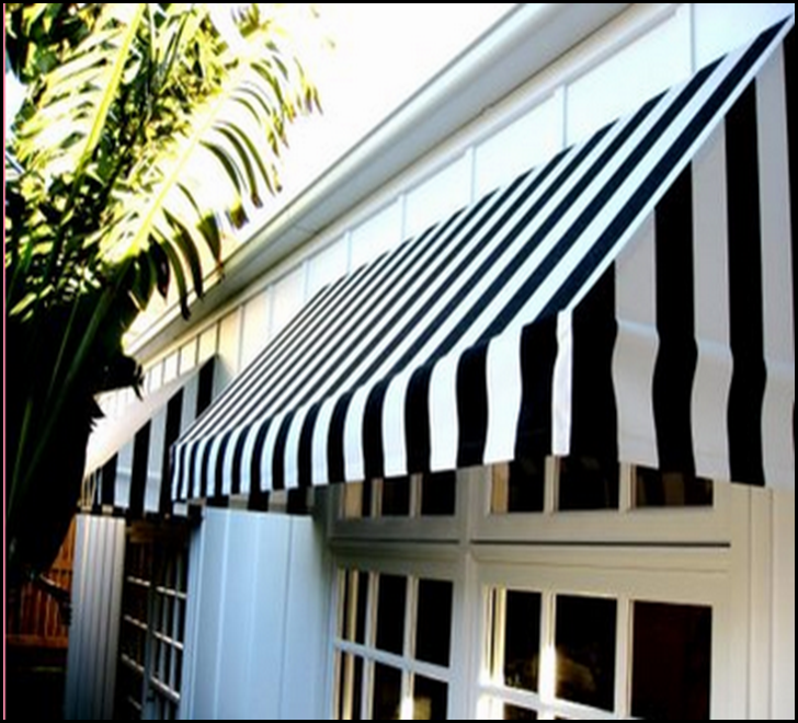 blk and wht awning