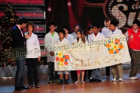 Tinelli con Gina, la directora de la Esc. N° 85 de Villaguay, Entre Ríos..JPG
