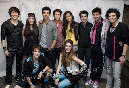 Highway y Jonas Brothers.png
