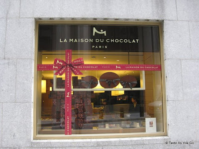 Exterior-La-Maison-Du-Chocolat-New-York-NY-tasteasyougo.com