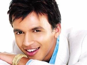 [Abhijeet-Sawant-Prajakta-accused-of-being-drunk-and-driving-300x225[2].jpg]