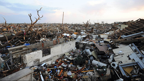 Tornado hits Joplin  Mo  Framework  Photos and Video  Visual Storytelling from the Los Angeles Times