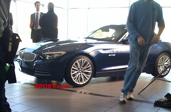 [BMW Z4 2010 01[3].jpg]