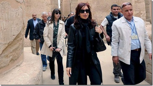 Florencia Kirchner y Cristina en Egipto