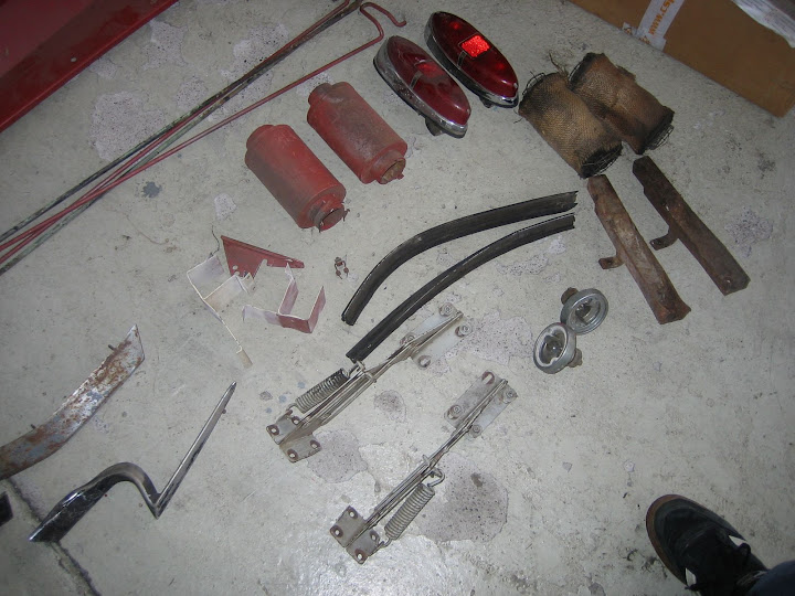 Image may have been reduced in size. Click image to view fullscreen.