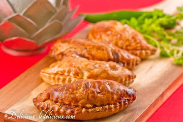 Thai Curry Puffs