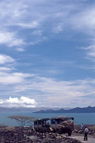 [lake.turkana[4].jpg]