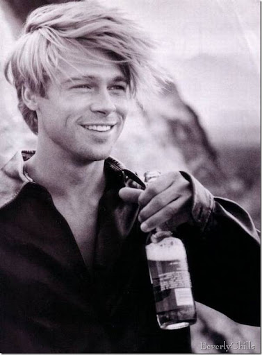 brad pitt smile. Brad Pitt – killer smile