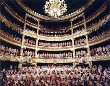 Spencer Tunick's nude group photography - Amazing  Mass Formation