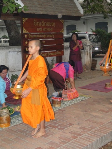[Laos (105)[2].jpg]