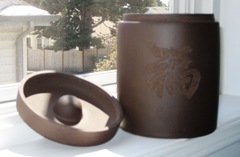 clay tea jar