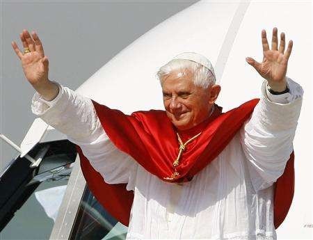 [Pope Benedict XVI1[1].jpg]