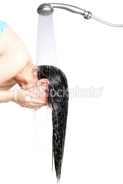 [istockphoto_14740318-washing-hair[2].jpg]