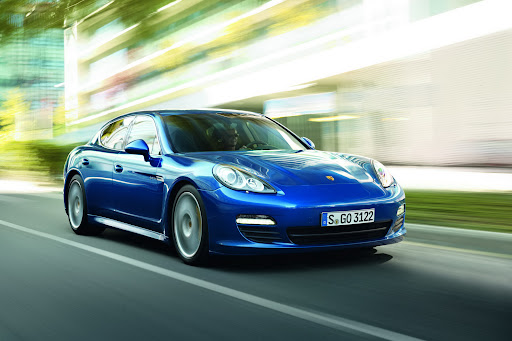 2011-Porsche-Panamera-S-Hybrid-01.jpg