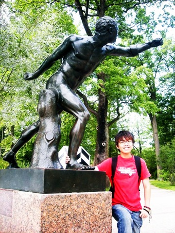 [40449_429926409832_648004832_4808222_7158241_n[6].jpg]