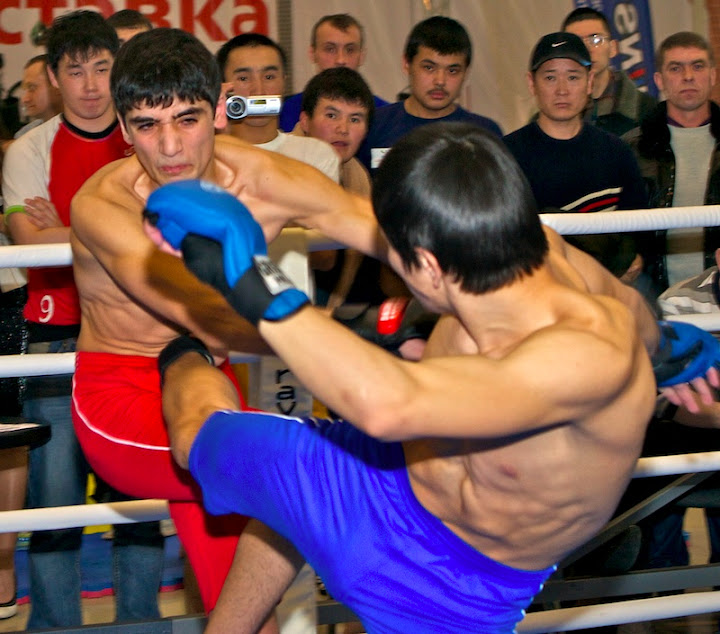 boxing028.T2bnYmUsCCJ7.jpg