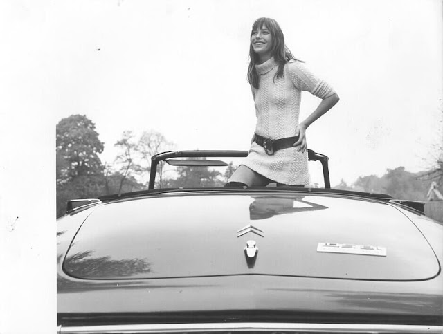 c17 Girls & Cars in European Vintage Ads