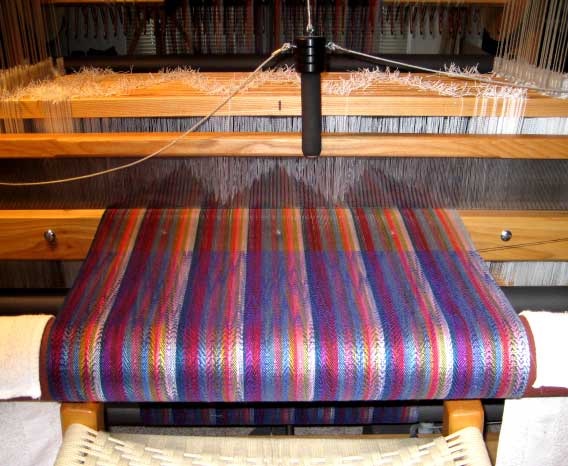 [shawl-on-loom[2].jpg]