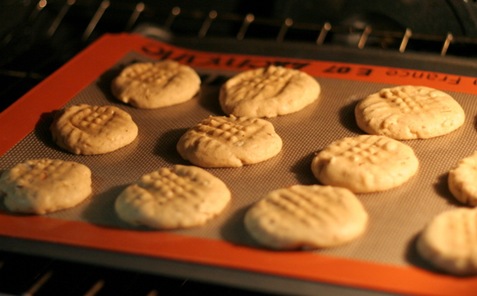 almond butter cookies 1