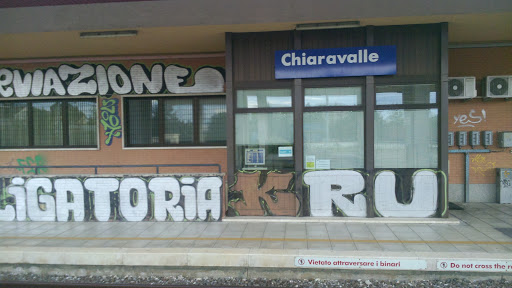 Stazione FS di Chiaravalle 
