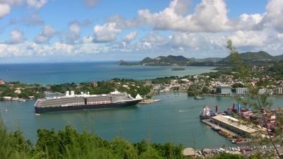 Cruise-ship-from-StLucia.jpg