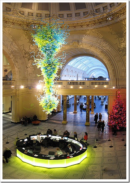 Victoria&Albert Museum chandelier