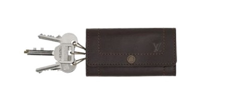 Gift 15 (Louis Vuitton key holder))