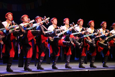 Tibetan Musical, Juizhaigou, China, 2009 (4598)