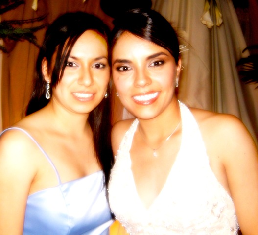 [CINTHYA Y DEYANIRA EN SU BODA 09[3].jpg]