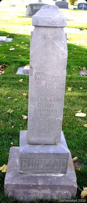 Willard Lloyd Chipman tombstone