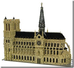 648px-LEGO_Notre_Dame_de_Paris_1