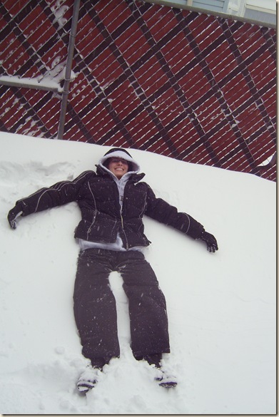 katrina lying in the snow