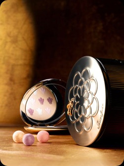Guerlain-Les-Ors-Makeup-Collection-Holiday-2010-Meteorites-Perles