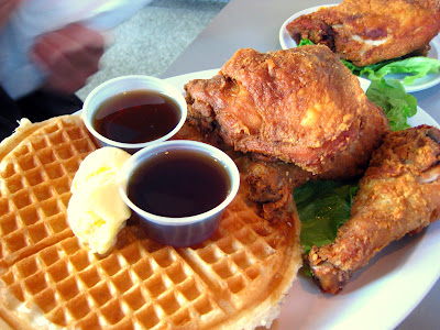 house of chicken and waffles