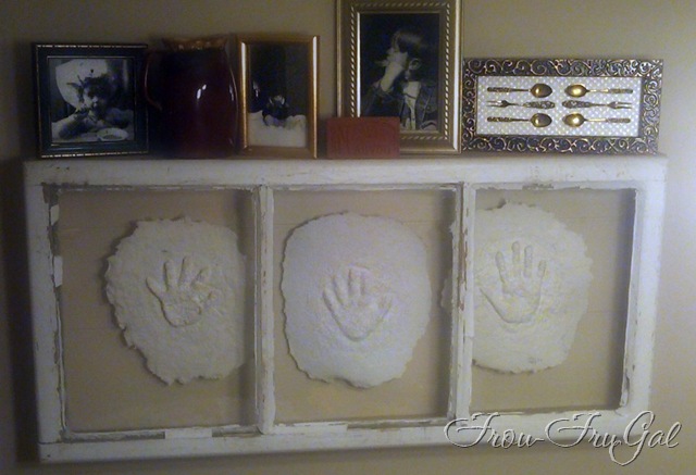 [embossed frame with cocktail silverware on wall[8].jpg]