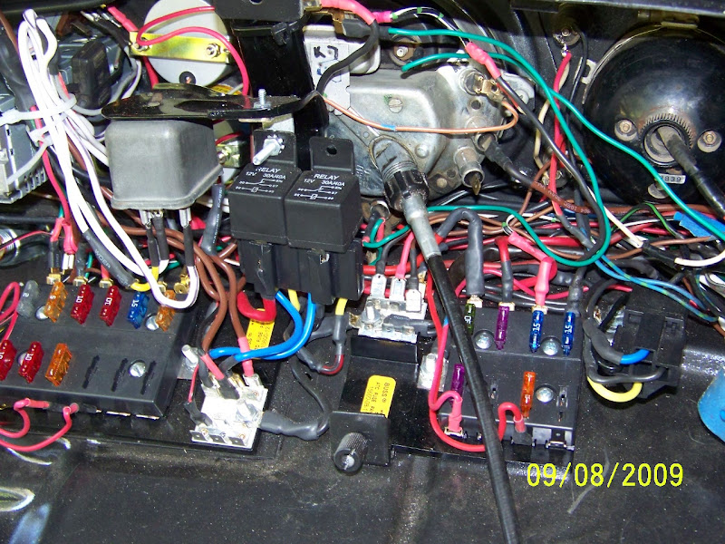 Image may have been reduced in size. Click image to view fullscreen.