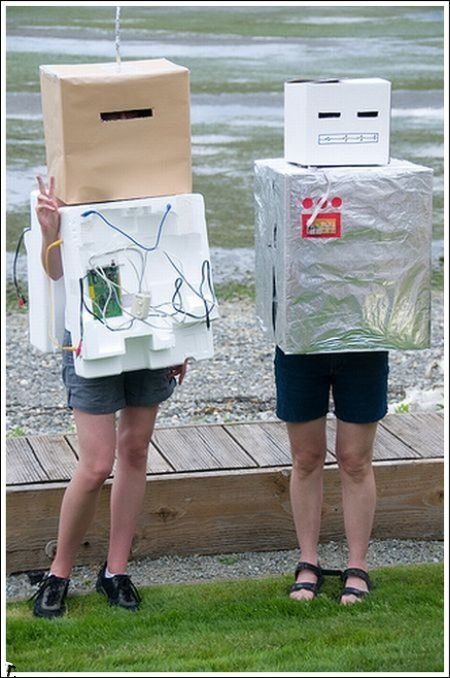 worst_robot_costumes_08_thumb