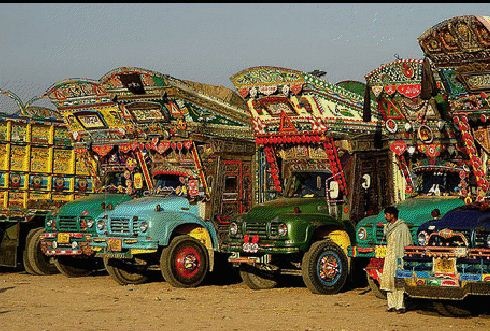 [coches de pakistan (17)[2].jpg]