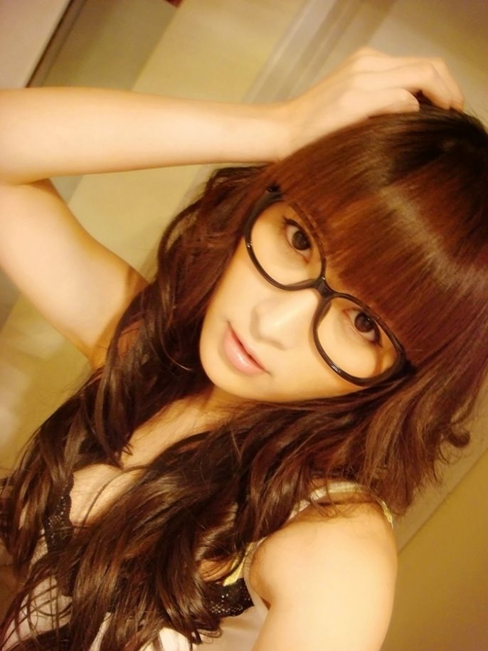[asian-MOKO-top-girls-wallpaper.jpg]