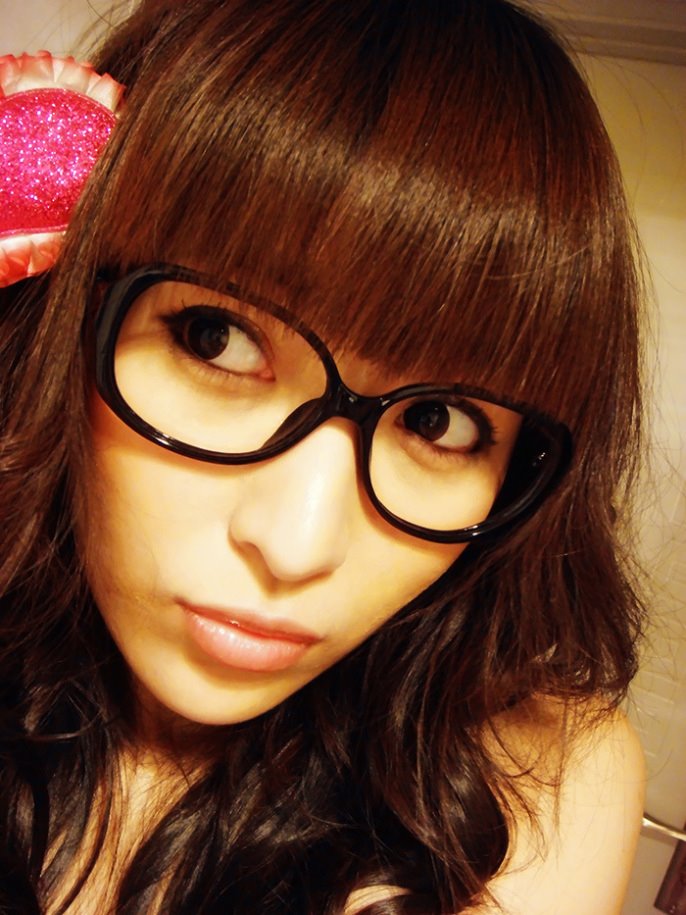 [asian-MOKO-top-girls-wallpaper.jpg]