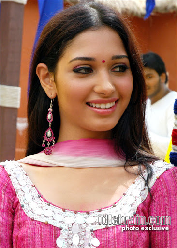 Thamana sexy hot photo